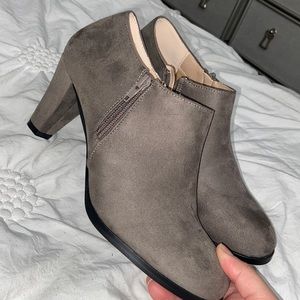 Suede grey size 9 ankle booties brand new never worn